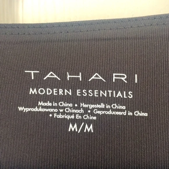 Tahari sleeves top - Picture 2 of 3